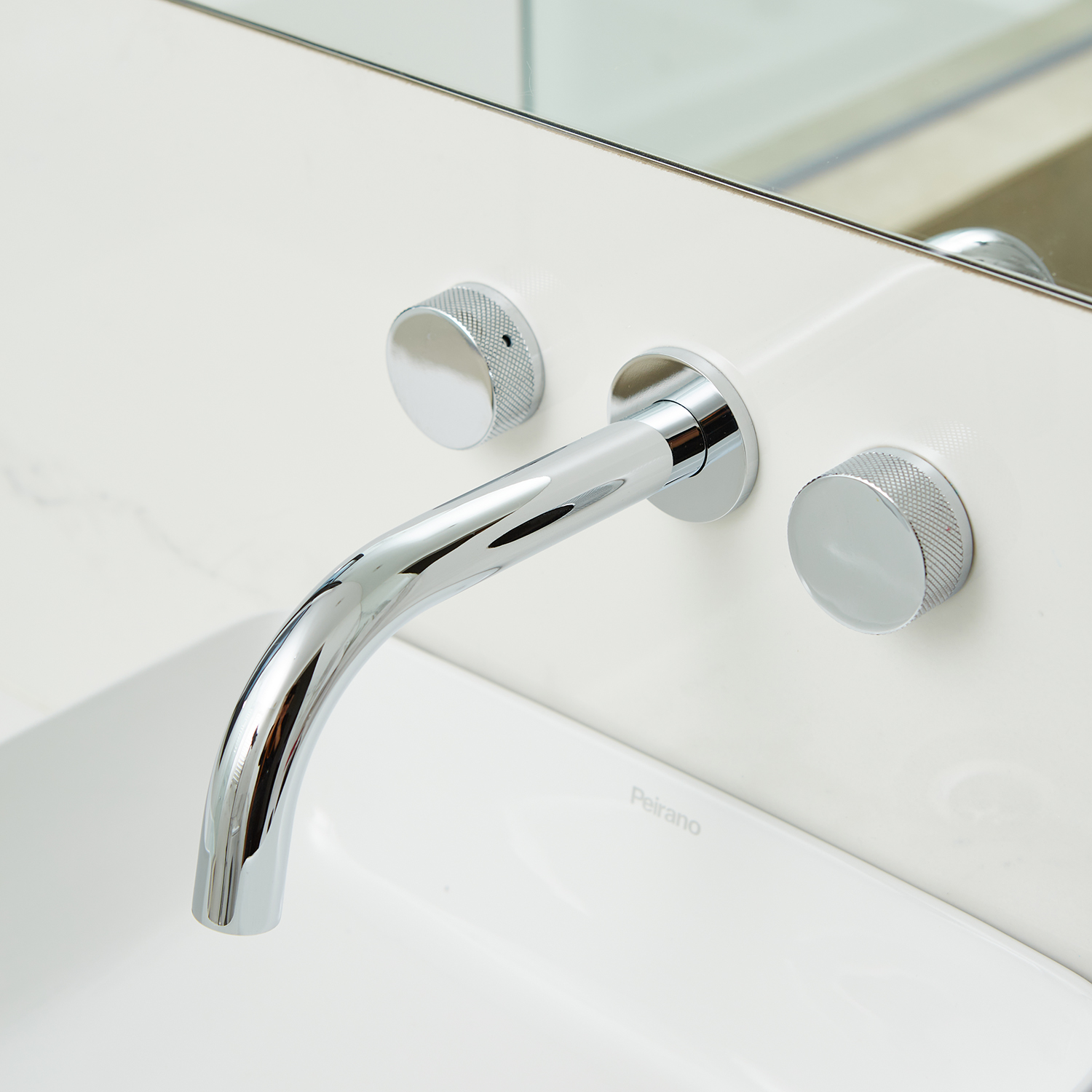 Griferia lavatorio pared Peirano Fabric cromo – Marash